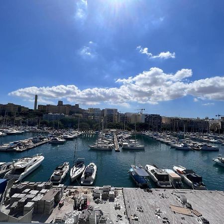 Amazing Sea View Penthouse Near Valletta มซิดา ภายนอก รูปภาพ