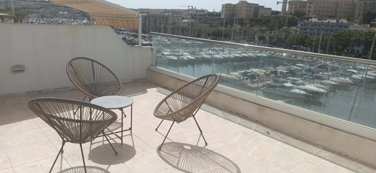 Amazing Sea View Penthouse Near Valletta มซิดา ภายนอก รูปภาพ